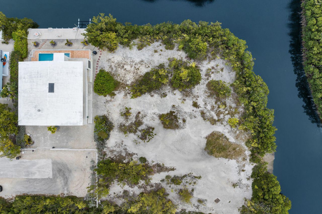 85 Ocean Shores Drive, Key Largo, FL 33037 Photo