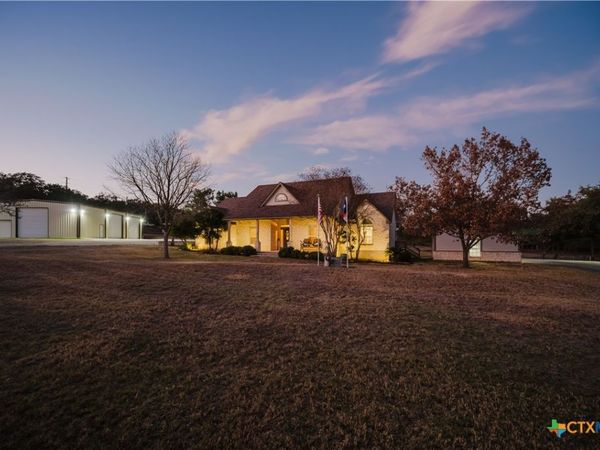1121 Cypress Cove Road, Spring Branch, TX 78070