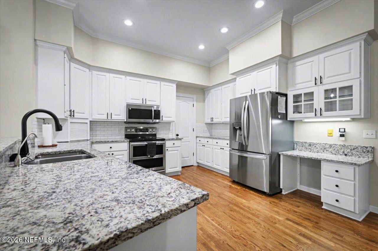 586 Thornwood Lane, Orange Park, FL 32073 Photo