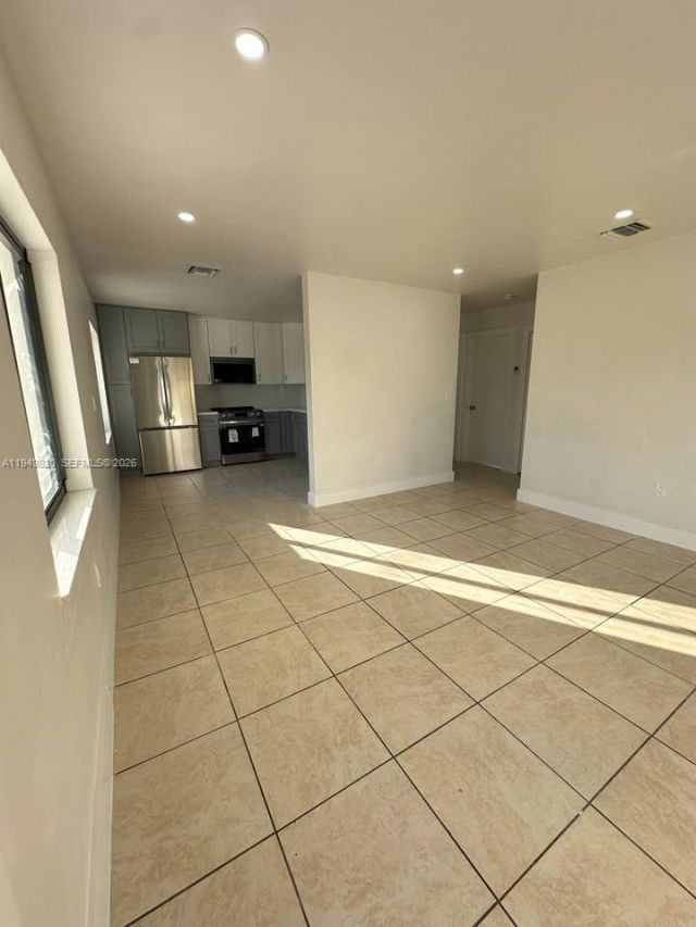 2223 NW 4th St, Unit 2225, Miami, FL 33125 Photo