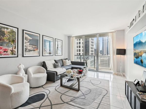 55 SE 6th St, Unit 1608, Miami, FL 33131