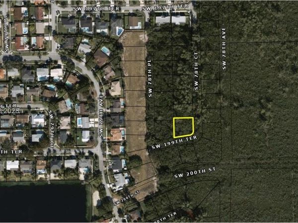 19920 SW 78th CT , Miami, FL 33189