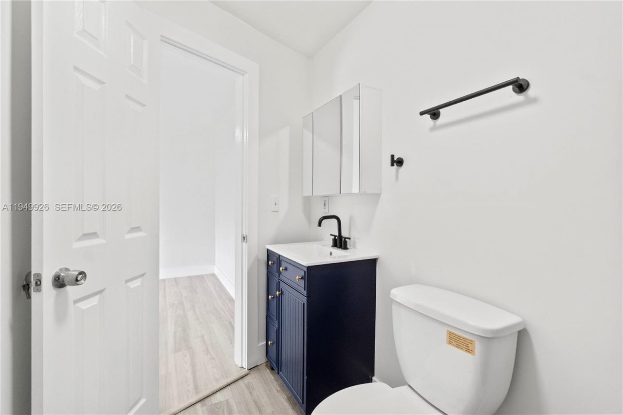 113 NW 57th St, Unit 1, Miami, FL 33127 Photo