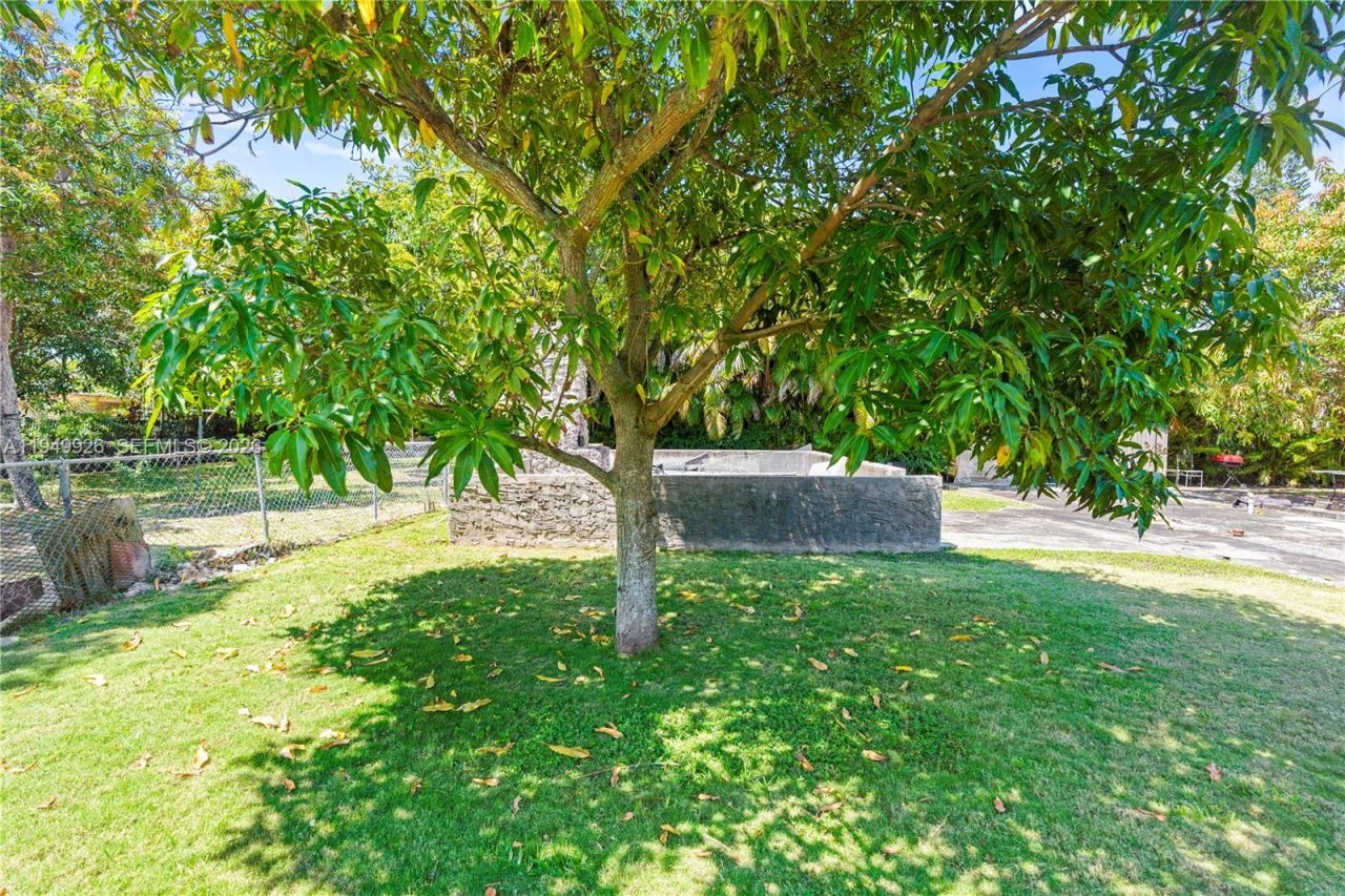 113 NW 57th St, Unit 1, Miami, FL 33127 Photo