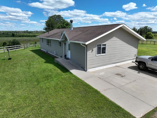 9091 52nd Street SW, Verndale, MN 56481