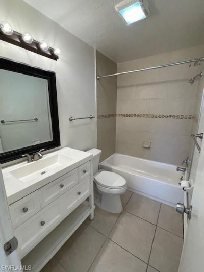 8071 Country Rd, Unit 205, Fort Myers, FL 33919 Photo