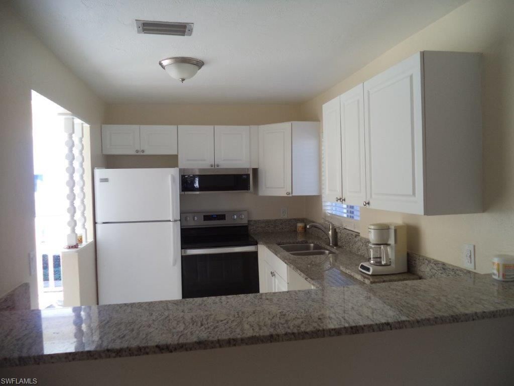 8071 Country Rd, Unit 205, Fort Myers, FL 33919 Photo