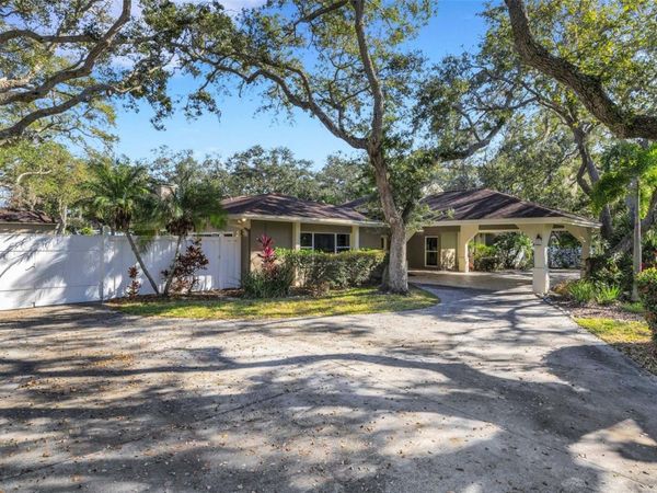 10767 DANIELLE DRIVE, LARGO, FL 33774