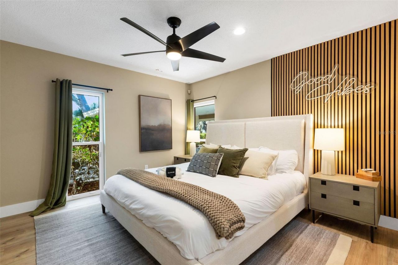 10767 Danielle Drive, Largo, FL 33774 Photo