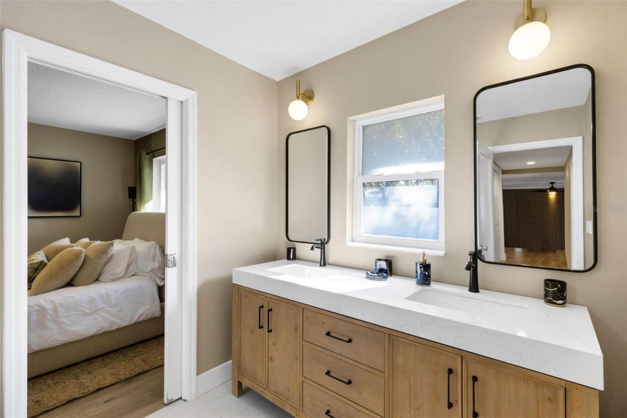 10767 Danielle Drive, Largo, FL 33774 Photo