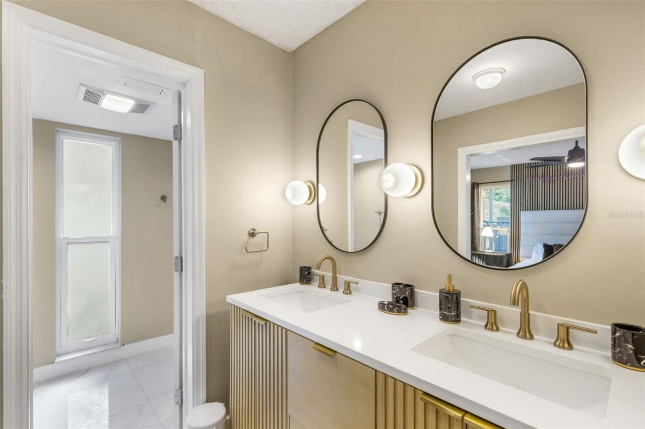 10767 Danielle Drive, Largo, FL 33774 Photo