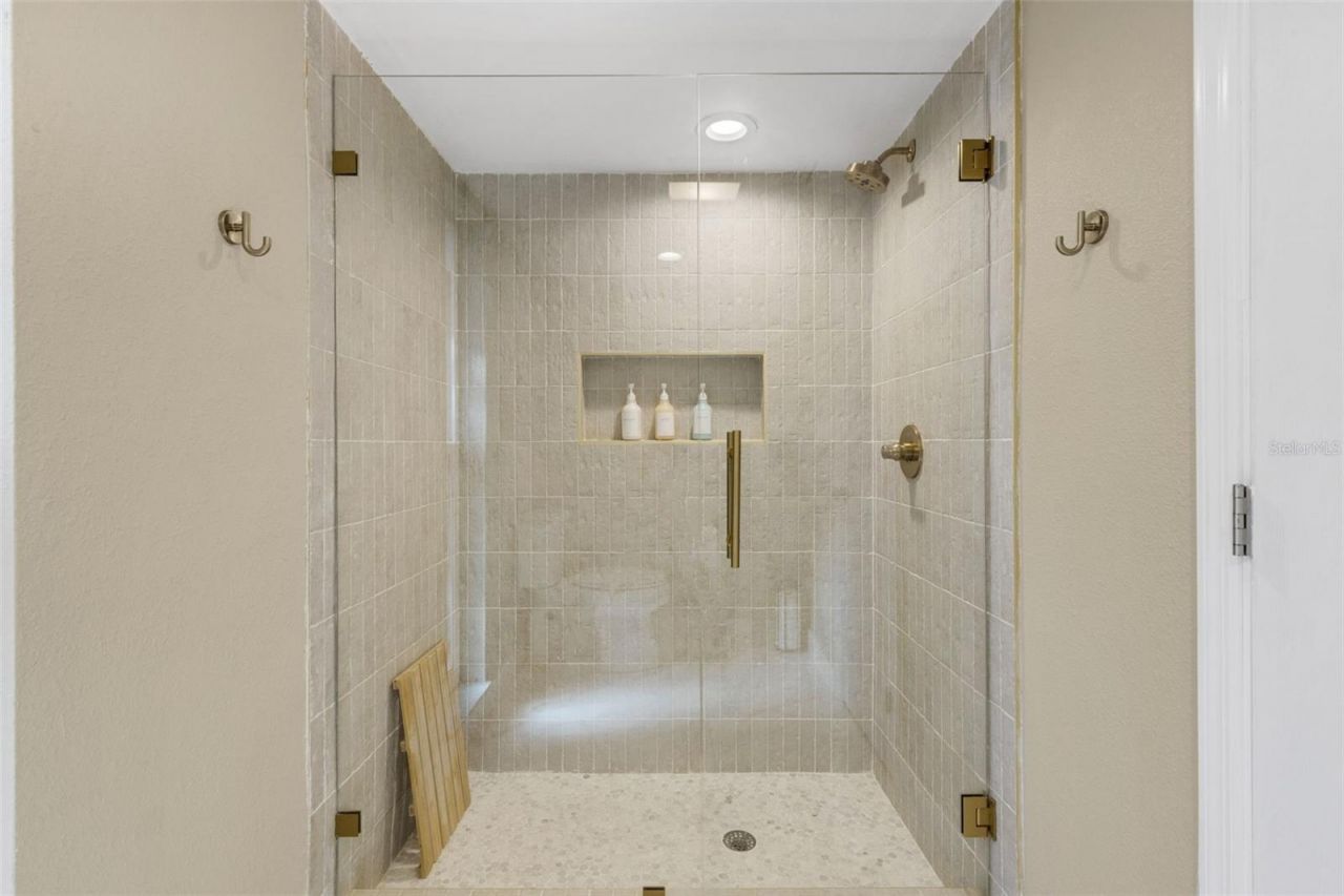 10767 Danielle Drive, Largo, FL 33774 Photo