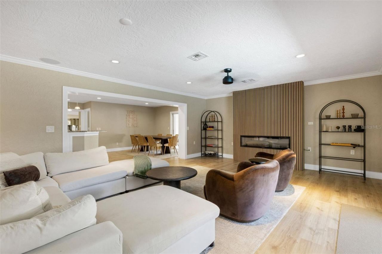 10767 Danielle Drive, Largo, FL 33774 Photo