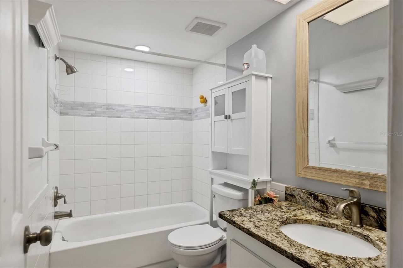 6343 Manatee Avenue W, Bradenton, FL 34209 Photo