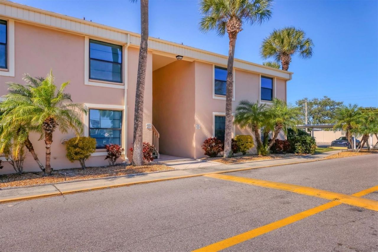 6343 Manatee Avenue W, Bradenton, FL 34209 Photo