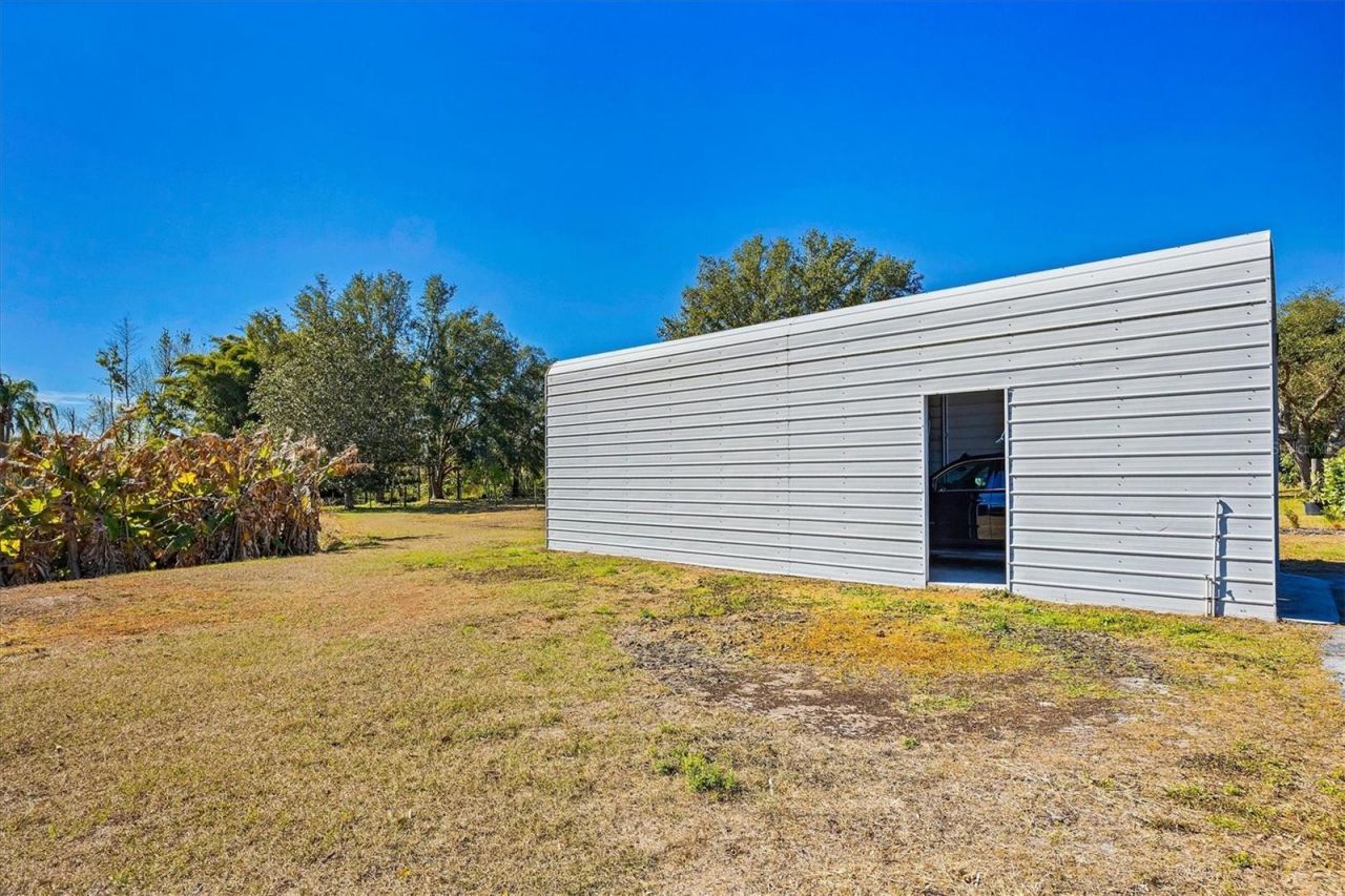 24610 State Road 64 E, Myakka City, FL 34251 Photo