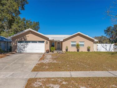 1630 STERLING OAKS LANE, CASSELBERRY, FL 32707