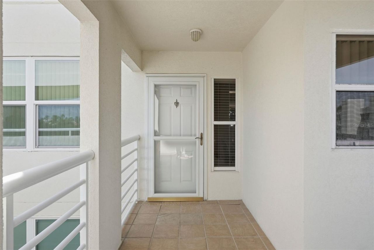 6001 Bahia Del Mar Circle, Unit 529, Saint Petersburg, FL 33715 Photo