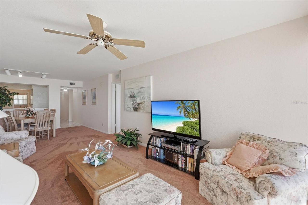 6001 Bahia Del Mar Circle, Unit 529, Saint Petersburg, FL 33715 Photo