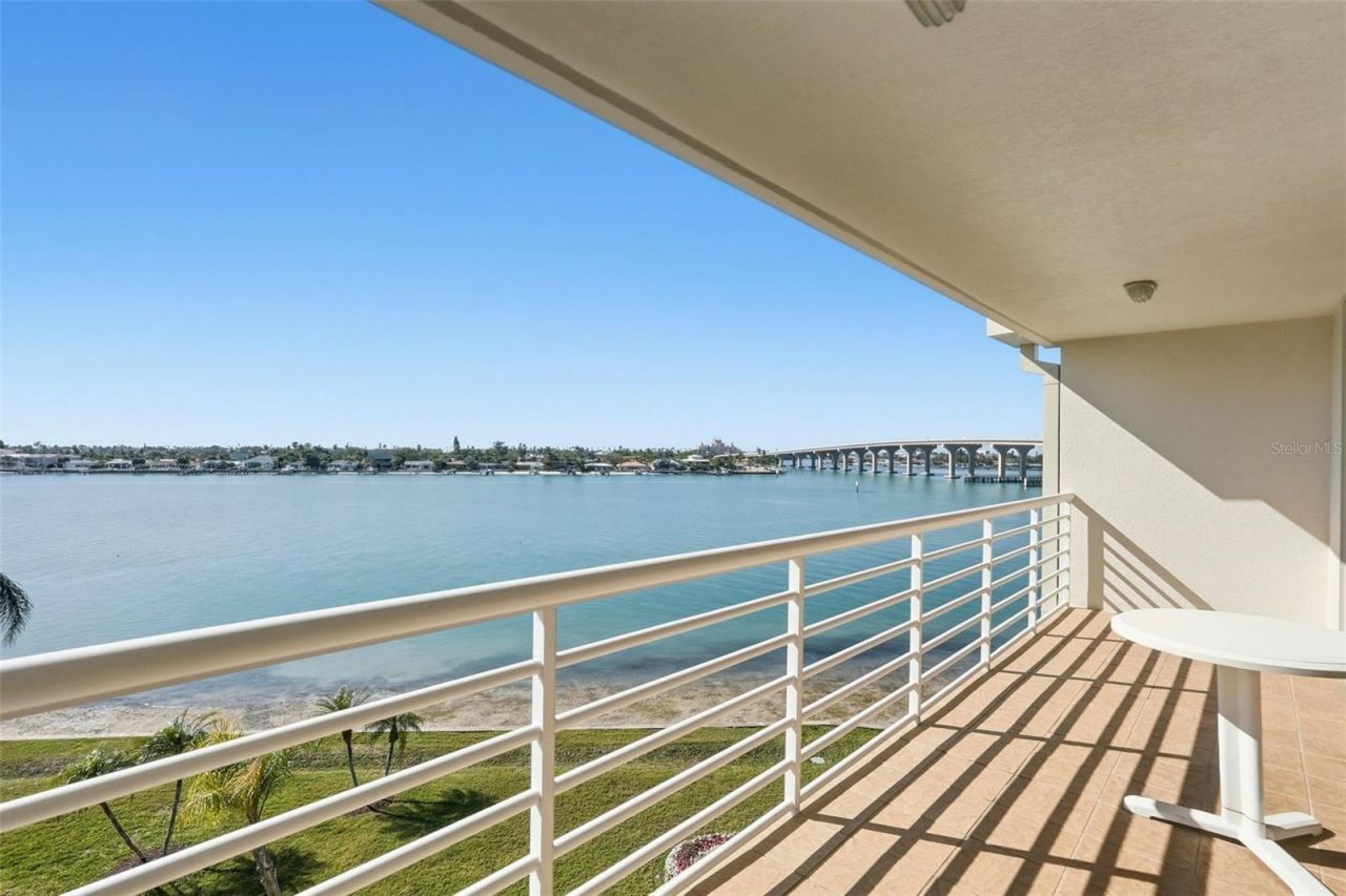 6001 Bahia Del Mar Circle, Unit 529, Saint Petersburg, FL 33715 Photo