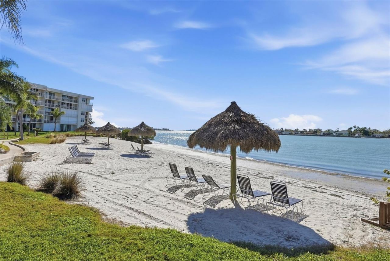 6001 Bahia Del Mar Circle, Unit 529, Saint Petersburg, FL 33715 Photo