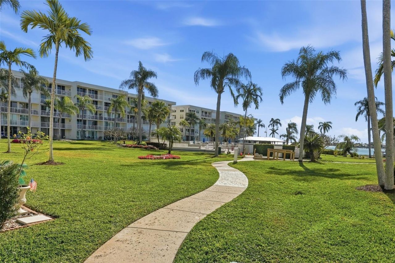 6001 Bahia Del Mar Circle, Unit 529, Saint Petersburg, FL 33715 Photo