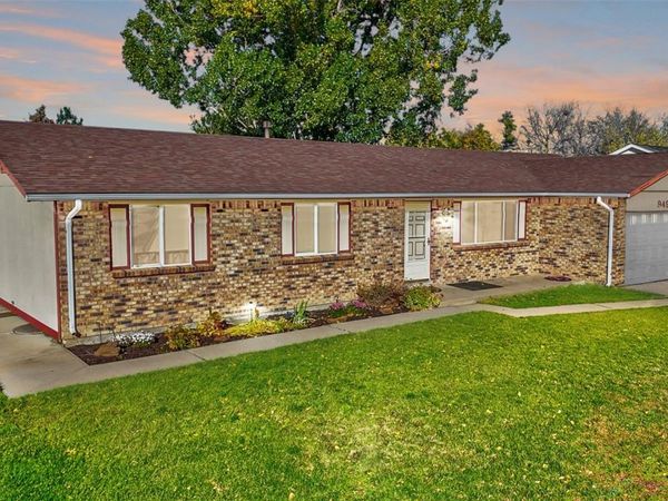 949 Mountain View Drive, Castle Rock, CO 80104