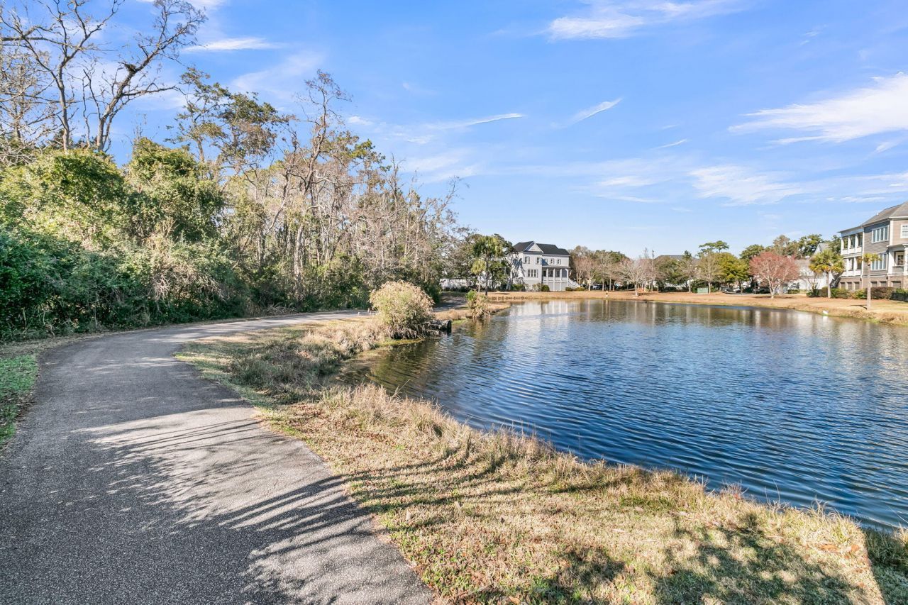 2459 Settlers Street Photo 48