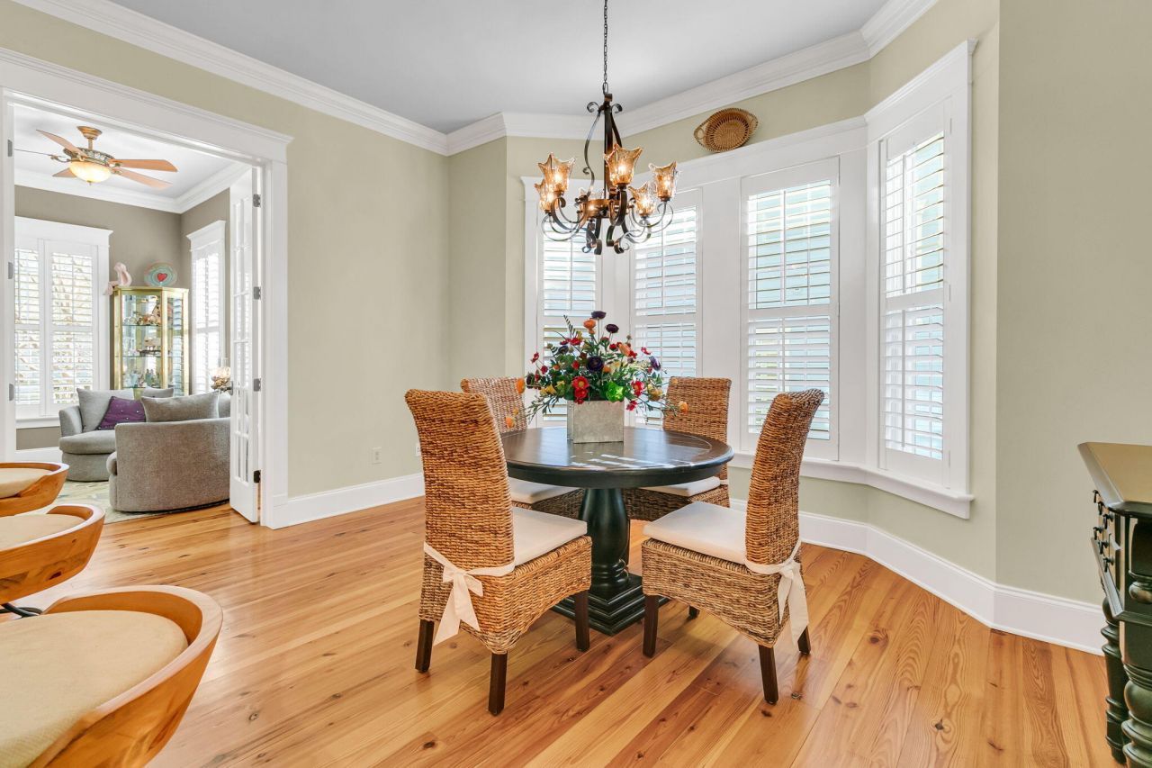 2459 Settlers Street Photo 8