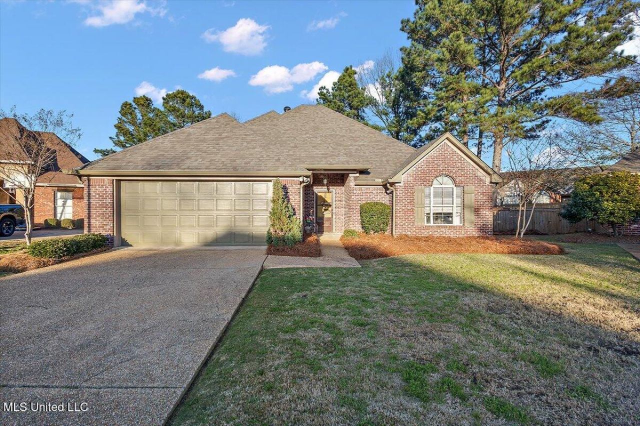 159 Regatta Drive, Brandon, MS 39047 Main Photo