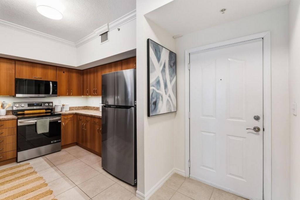 255 NE 3rd Avenue, Unit 2506, Delray Beach, FL 33444 Photo