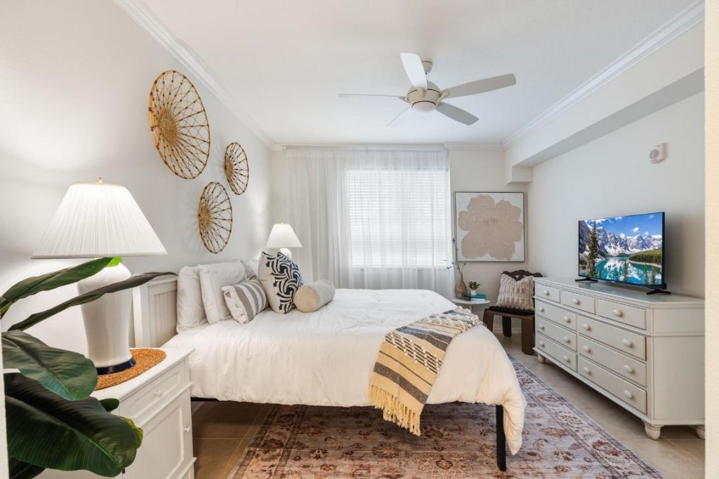 255 NE 3rd Avenue, Unit 2506, Delray Beach, FL 33444 Photo