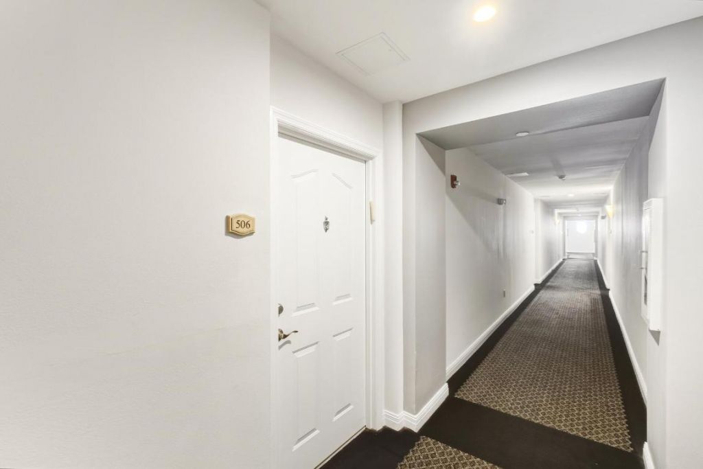 255 NE 3rd Avenue, Unit 2506, Delray Beach, FL 33444 Photo