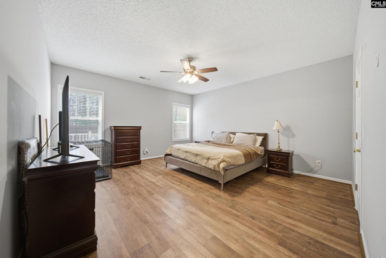 27 Founders Lake Court Photo 18