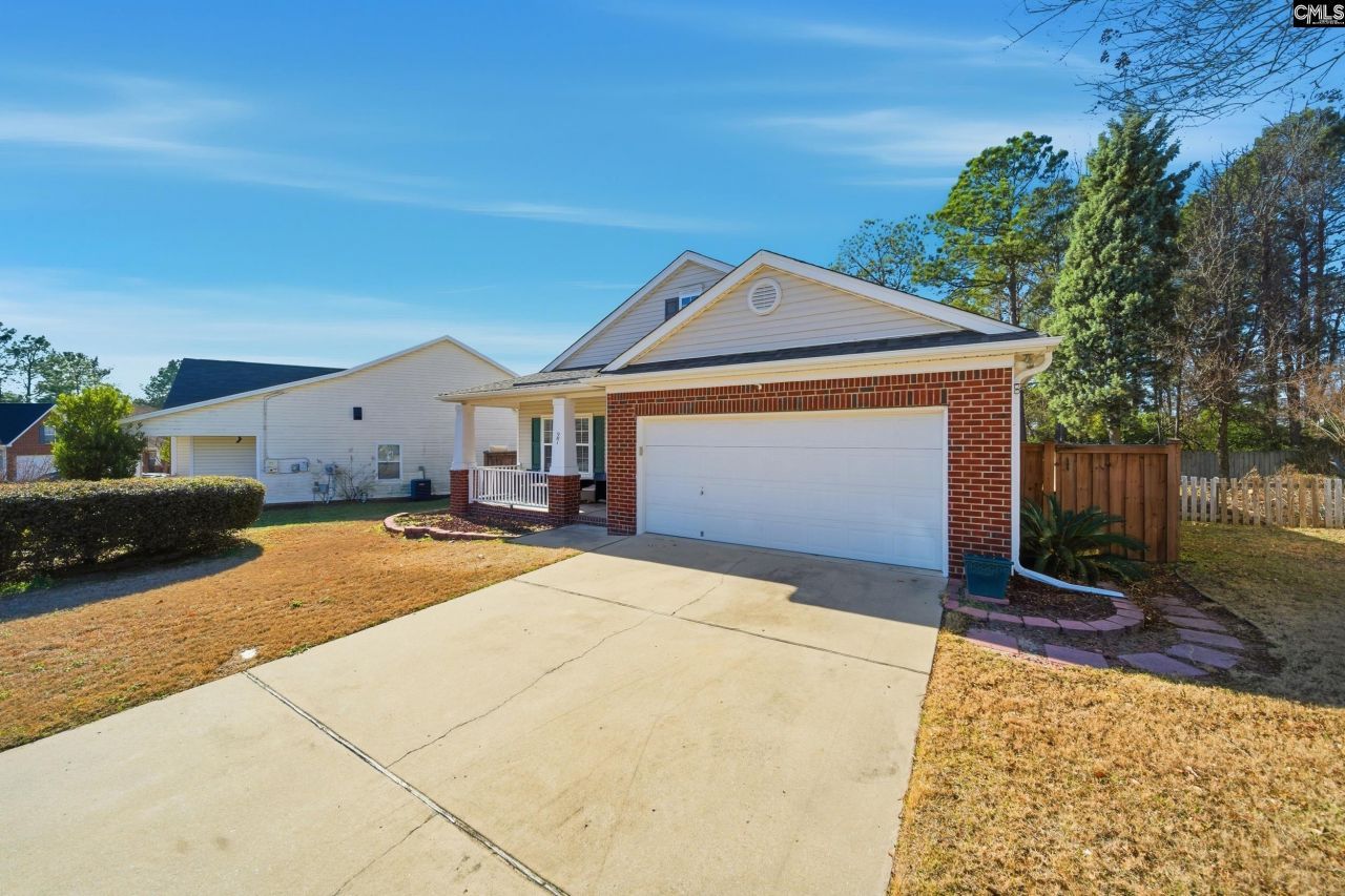 27 Founders Lake Court Photo 7