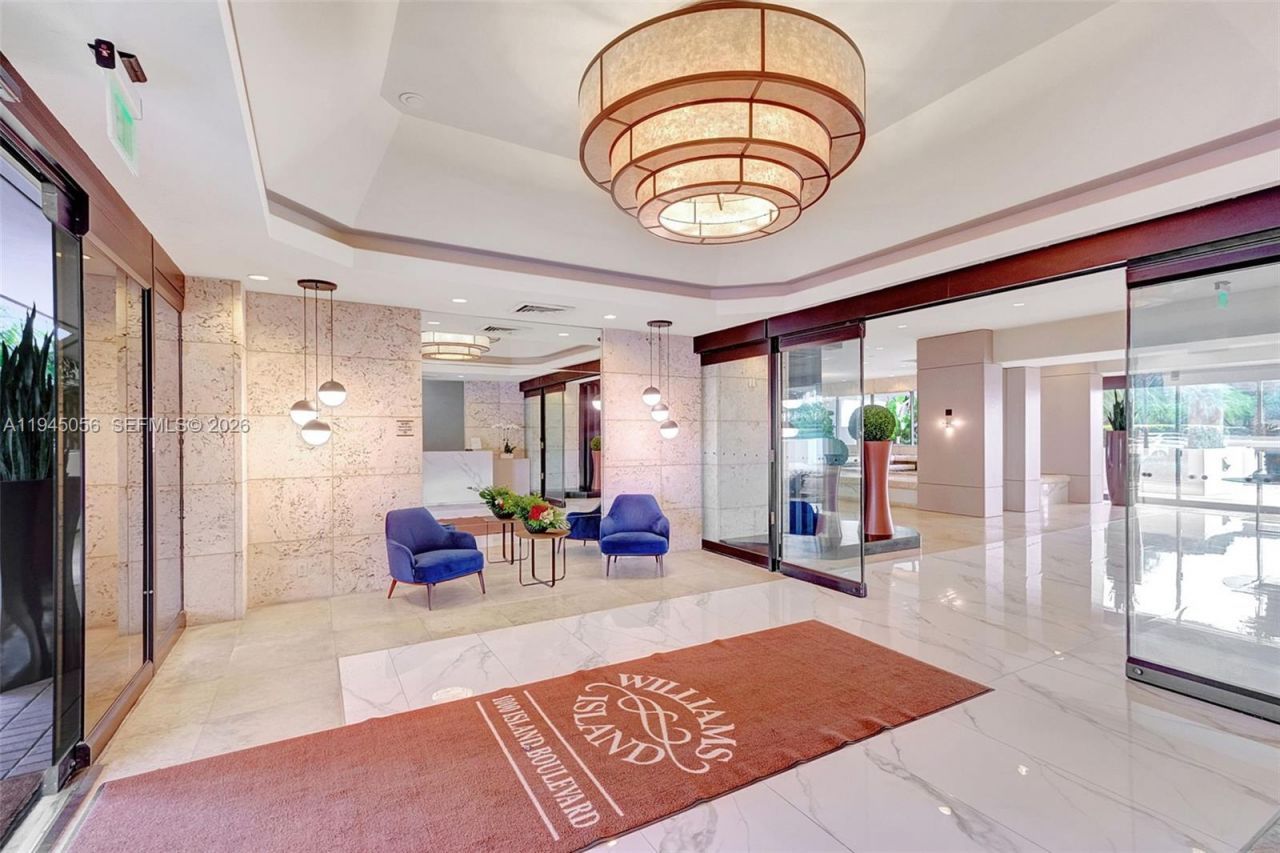 1000 Island Blvd, Unit 312, Aventura, FL 33160 Photo