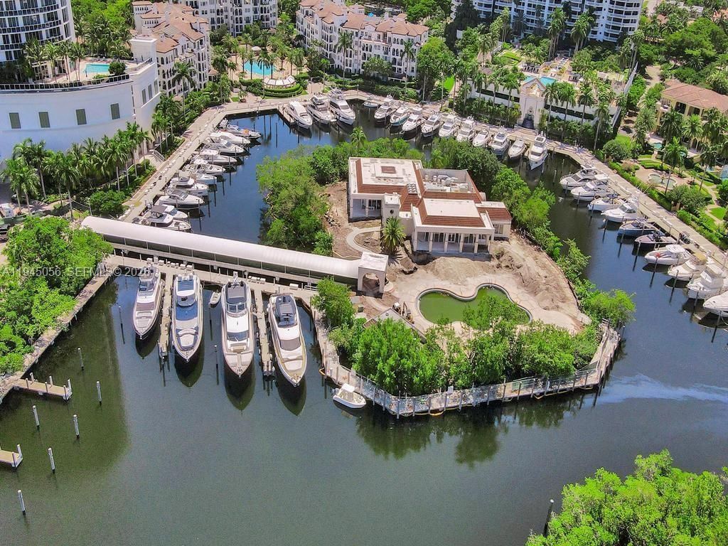 1000 Island Blvd, Unit 312, Aventura, FL 33160 Photo