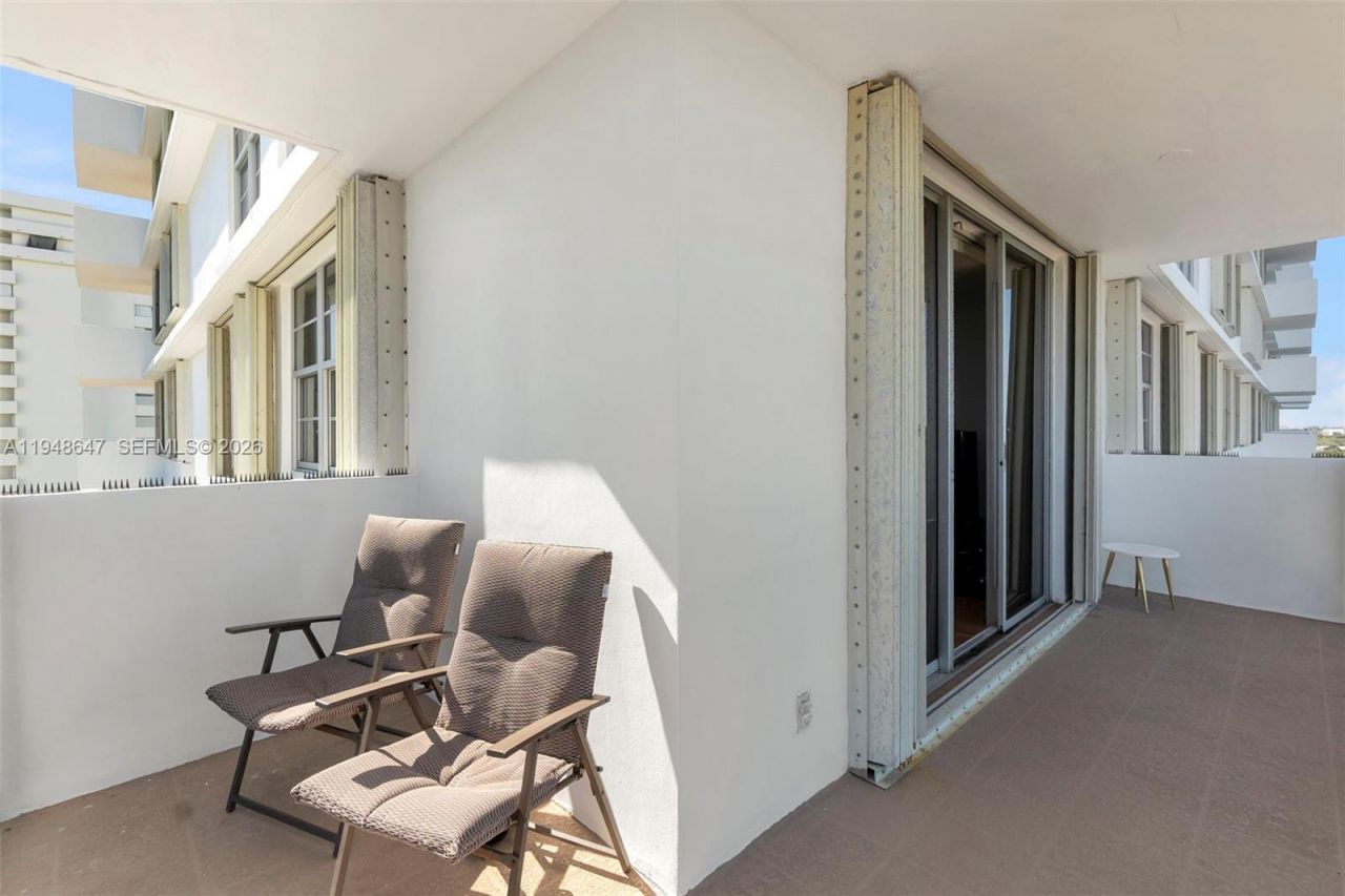 2121 N Ocean Blvd, Unit 902W, Boca Raton, FL 33431 Photo