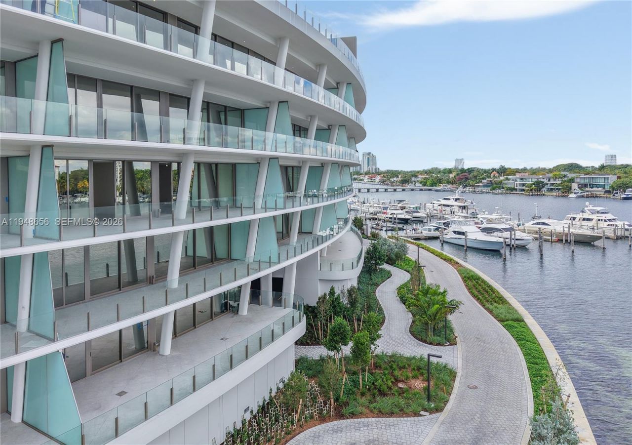 5 Grove Isle, Unit L405, Miami, FL 33133 Photo