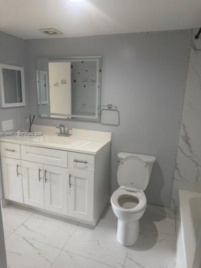 4164 Inverrary Dr, Unit 913, Lauderhill, FL 33319 Photo