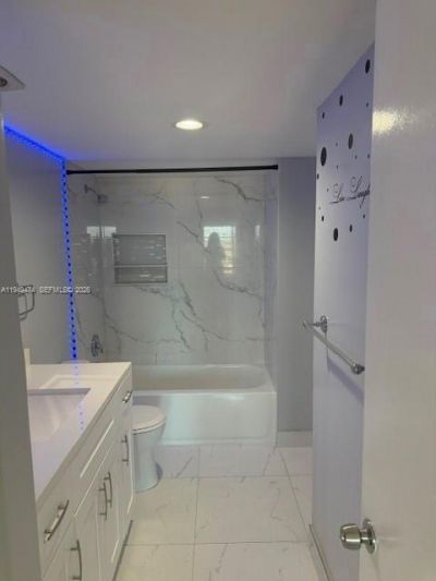 4164 Inverrary Dr, Unit 913, Lauderhill, FL 33319 Photo