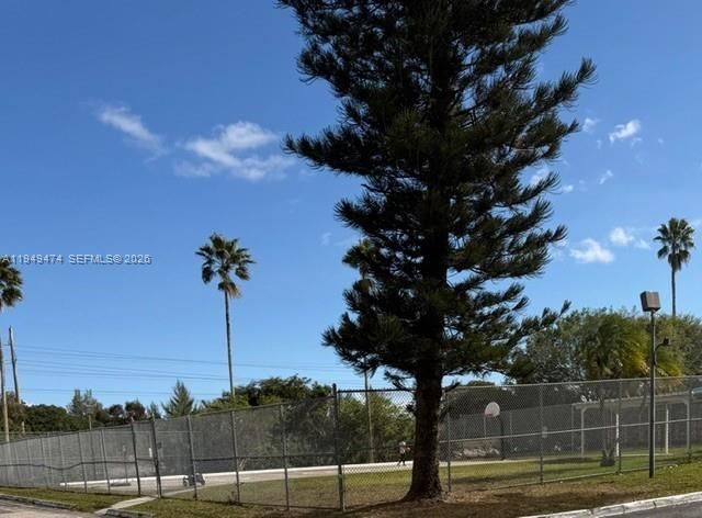 4164 Inverrary Dr, Unit 913, Lauderhill, FL 33319 Photo