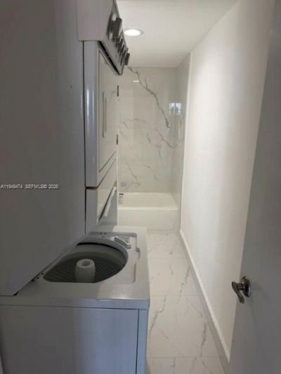 4164 Inverrary Dr, Unit 913, Lauderhill, FL 33319 Photo
