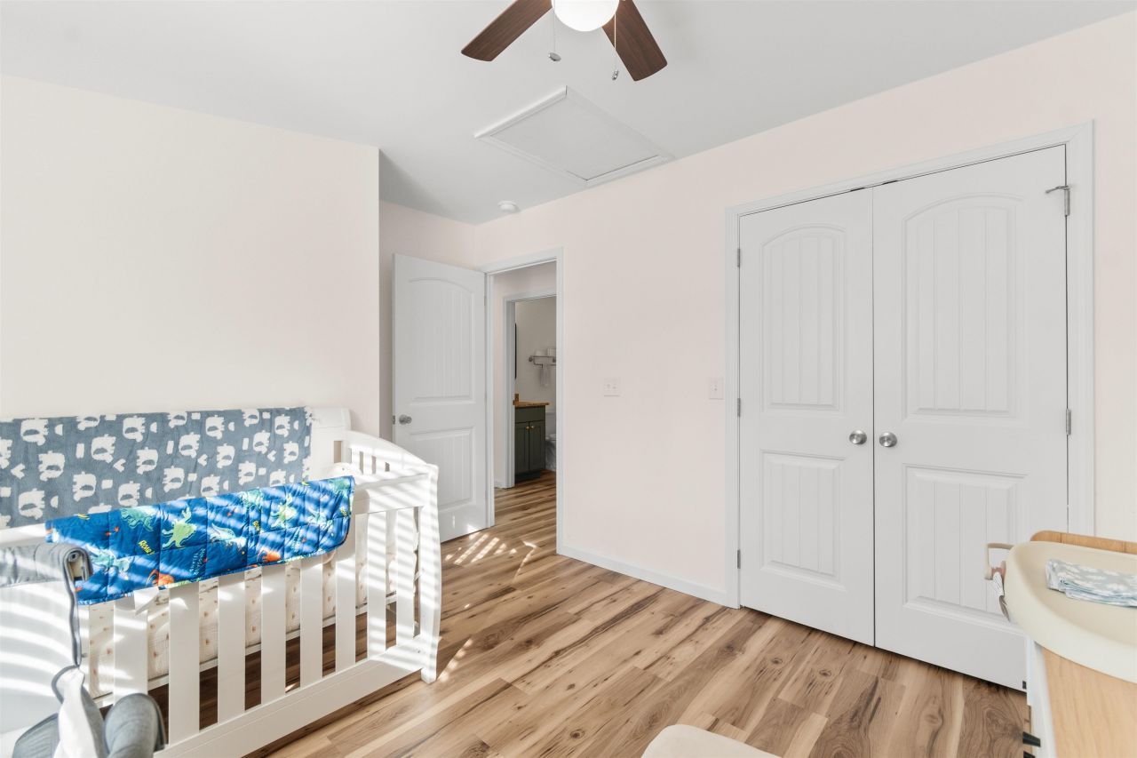 140 Leadwood St. Photo 16