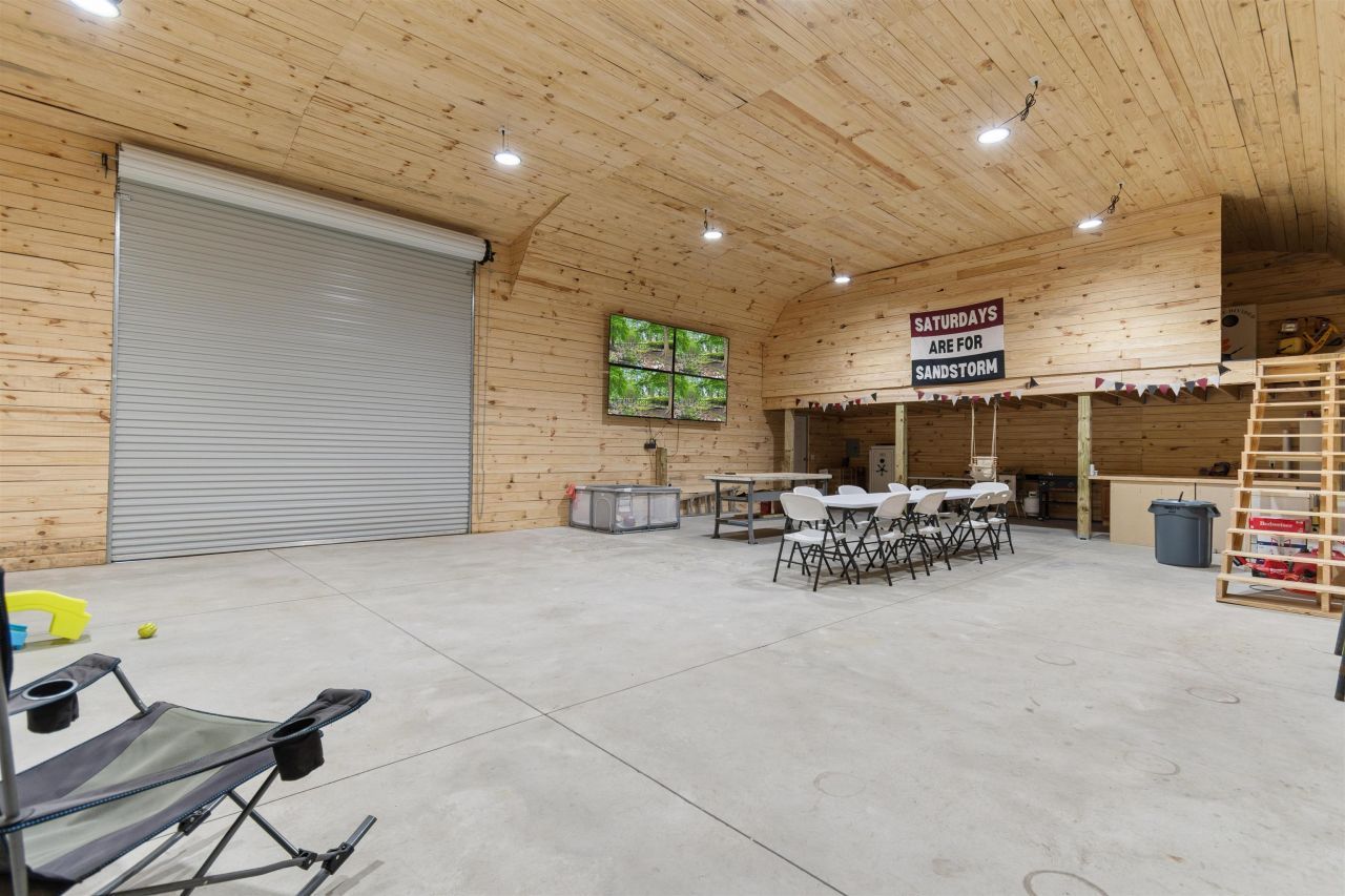 140 Leadwood St. Photo 21