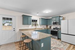 140 Leadwood St. photo 4