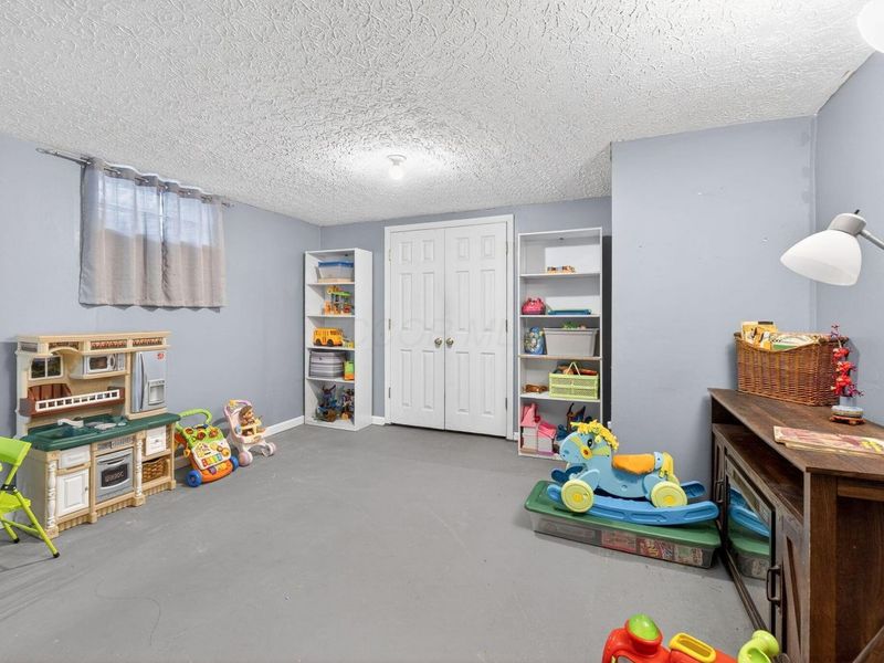 5774 Grove City Road, Grove City, OH 43123 Photo 16