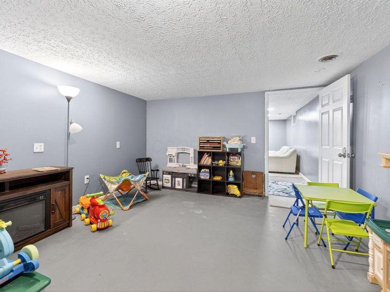 5774 Grove City Road, Grove City, OH 43123 Photo 57