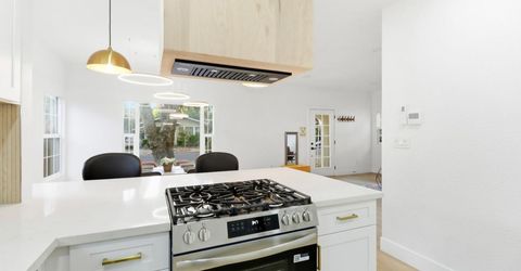 411 Alhambra Blvd, Sacramento, CA 95816 Photo