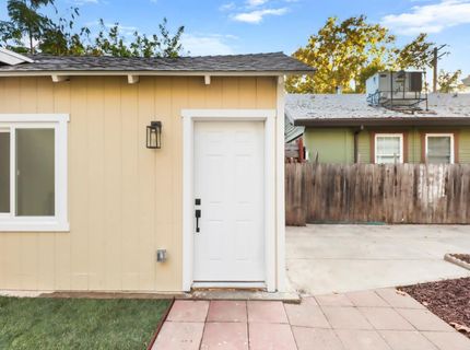 411 Alhambra Blvd, Sacramento, CA 95816 Photo